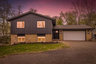 2958 Spring Lake Rd SW, Prior Lake, MN 55372