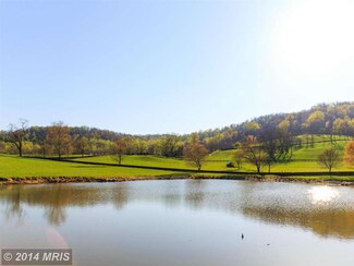 116 High Meadow Manor Ln, Flint Hill, VA 22627