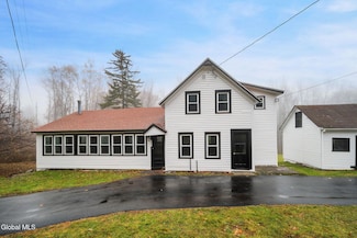 517 Potter Hill Rd, Petersburg, NY 12138