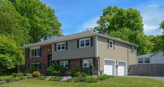 6 Highland Glen Dr, Randolph, MA 02368