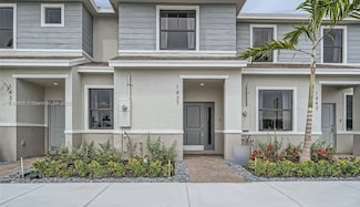 1466 NE 3rd Ave, Florida City, FL 33034