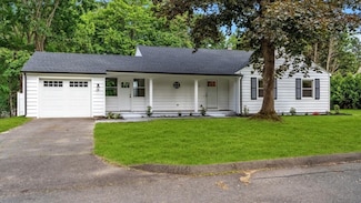 90 Fox Farms Rd, Florence, MA 01062