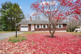 60 Wildwood Rd, Torrington, CT 06790