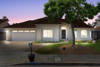 1801 E Omaha Ave, Fresno, CA 93720