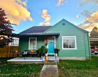 308 Cherry St, Saint Marys, WV 26170