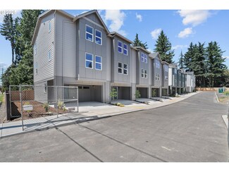 15135 E Burnside St, Portland, OR 97233