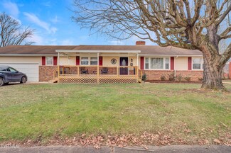 1585 Warpath Dr, Kingsport, TN 37664