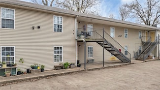 404 & 405 W Sisters Ave, Springdale, AR 72764