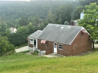 700 11th St, Pitcairn, PA 15140