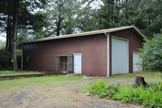 5 Dolphin Ln, Copalis Beach, WA 98535