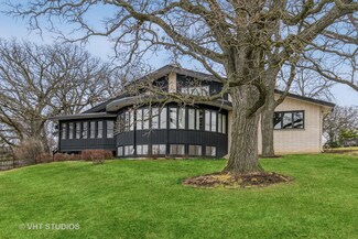 35W190 Frontenac Dr, Dundee, IL 60118