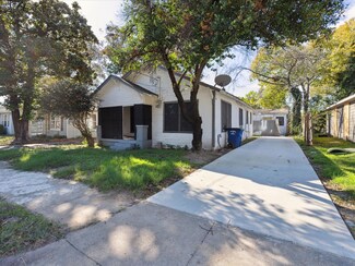 3805 Crozier St, Dallas, TX 75215