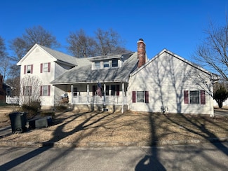 281 Lake Ave S, Nesconset, NY 11767