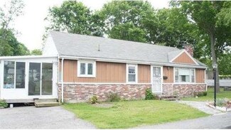 15 Bird St, Quincy, MA 02169