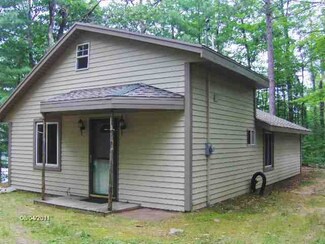 N1297 Whitefish Lake Ln, Lac Du Flambeau, WI 54538