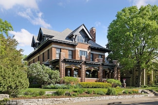 46 Crocus Place, Saint Paul, MN 55102