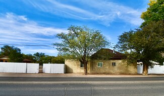 2715 Blake Rd SW, Albuquerque, NM 87105