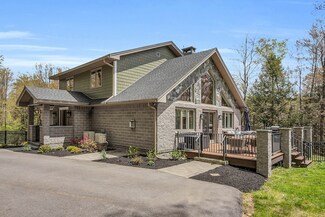 73 Minott St, Gardner, MA 01440
