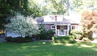 106 Cardinal Ln, Johnstown, PA 15905