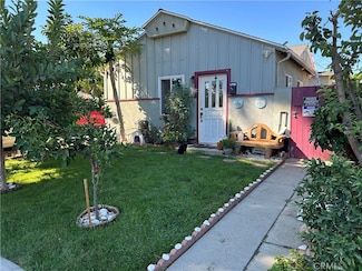 8139 Etiwanda Ave, Reseda, CA 91335