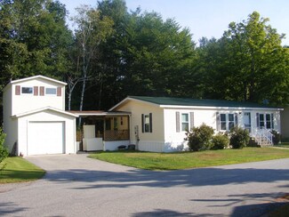 5 Lilac Ln, Gorham, NH 03581