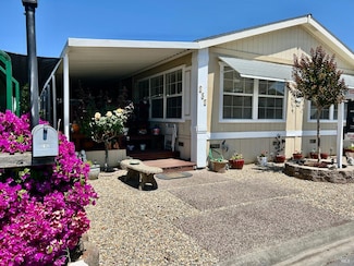 232 Daisy Dr, Napa, CA 94558