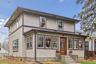 1326 Goodrich Ave, Saint Paul, MN 55105