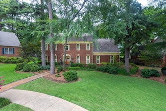 8596 Woodlane Dr, Germantown, TN 38138