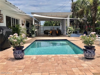 283 Cypress Way W, Naples, FL 34110