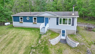 34 Hide Away Ln, Bloomingburg, NY 12721
