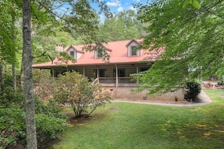 1221 Clifftops Ave, Monteagle, TN 37356