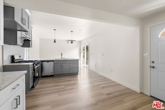 11243 Hulme Ave, Lynwood, CA 90262