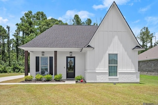 33511 Tenor Dr, Denham Springs, LA 70706