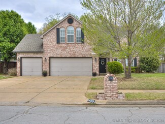 409 S Redwood Ave, Broken Arrow, OK 74012
