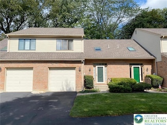 3218 Oakland Square Dr, Bethlehem, PA 18020