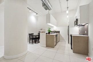939 S Broadway Unit 103, Los Angeles, CA 90015