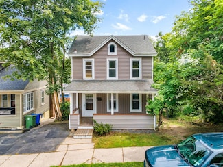 5 Mills Ave, Middletown, NY 10940