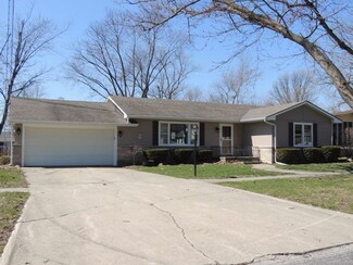 414 E Vermillion St, Odell, IL 60460