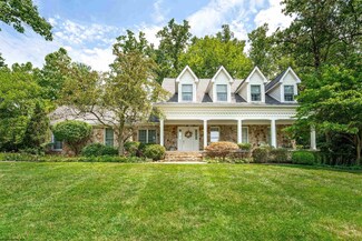 3124 N Greystone Dr, Morgantown, WV 26508