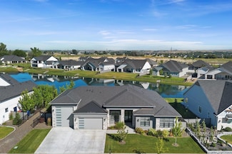 207 S Eagles Roost Way, Eagle, ID 83616