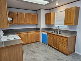 13337 Cactus Dr, Desert Hot Springs, CA 92240