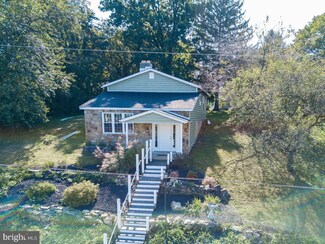952 Highwood Ave, Reading, PA 19607