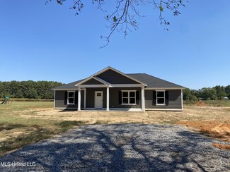 237 Sally Parker Rd, Lucedale, MS 39452