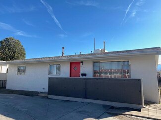 2620 Dakota St NE, Albuquerque, NM 87110