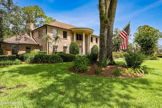 7838 Woodsdale Ln, Jacksonville, FL 32256