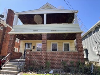 976 Nathaniel Rd, Cleveland, OH 44110