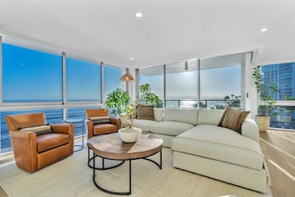 1830 Avenida Del Mundo Unit 605, Coronado, CA 92118