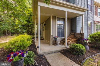 514 Essex Ct Unit 514, West Deptford, NJ 08051