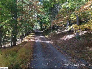 26 Bobcat Hill, West Augusta, VA 24485