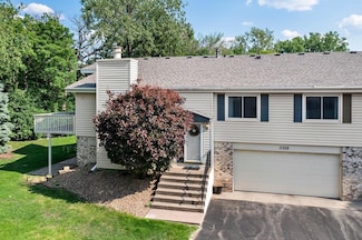 5329 Beachside Dr, Hopkins, MN 55343